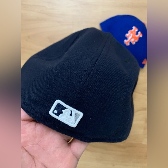 ♠️ New York Yankees 7 3/8 Fitted Hat - Picture 4 of 5